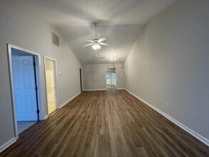 504 Edgecliff Ln in Evans, GA - Building Photo - Building Photo