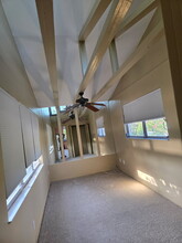 5221 NE 15th Ave, Unit TRENT in Fort Lauderdale, FL - Foto de edificio - Building Photo