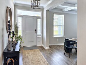 524 Harbour Pointe Dr in Columbia, SC - Foto de edificio - Building Photo