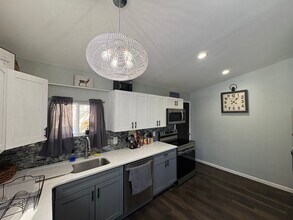 3311 Woodland Dr in Tobyhanna, PA - Building Photo - Building Photo