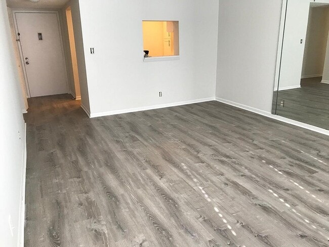 4364 NW 9th Ave in Pompano Beach, FL - Building Photo - Building Photo