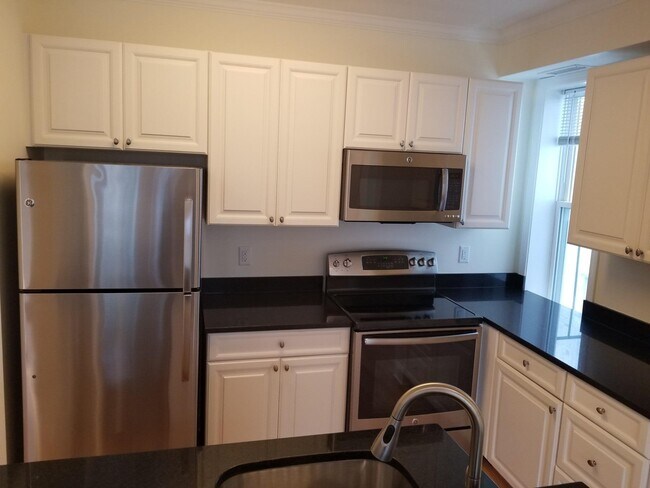 7 Chauncy St, Unit 1-4 in Cambridge, MA - Building Photo - Building Photo