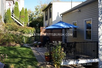 173 Zang Way in Pittsburgh, PA - Building Photo - Building Photo