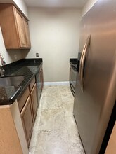 2851 N Oakland Forest Dr in Oakland Park, FL - Building Photo - Building Photo