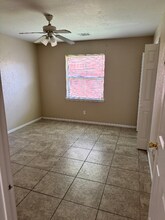 2416 26th St N in Texas City, TX - Building Photo - Building Photo