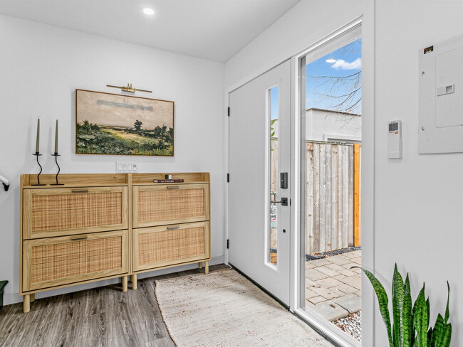 52 Mcmurray Av in Toronto, ON - Building Photo - Building Photo