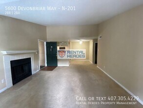 5600 Devonbriar Way in Orlando, FL - Building Photo - Building Photo