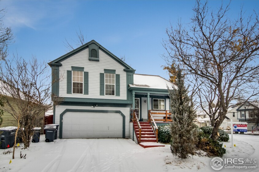 1030 Mercury Dr in Lafayette, CO - Building Photo