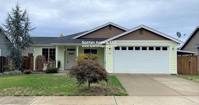 property at 912 Grinnell Ave SW