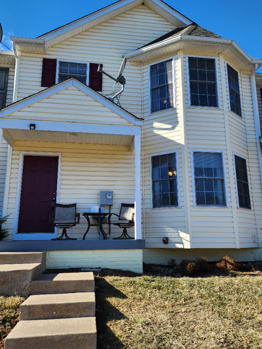 40 Argon Dr in Martinsburg, WV - Building Photo