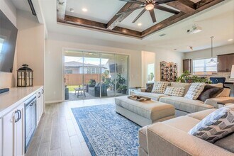 8313 Silhouette St in Austin, TX - Foto de edificio - Building Photo