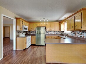 3498 Torrington Ln in Clarksville, TN - Foto de edificio - Building Photo