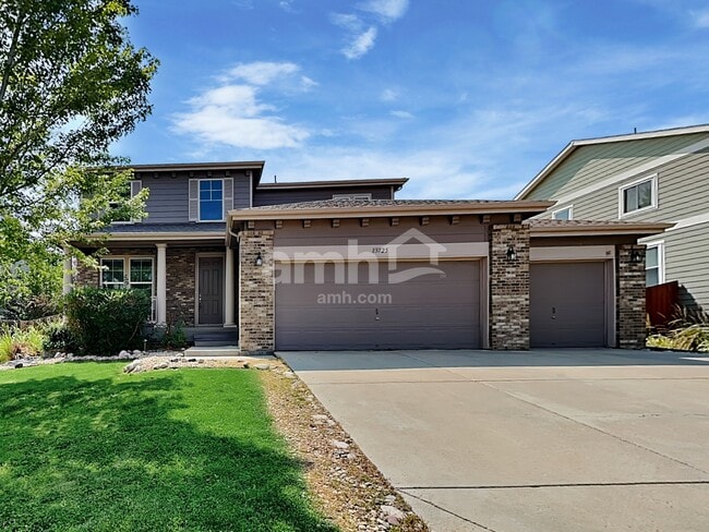 property at 13725 Kearney St