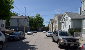 59 Joslin St in Providence, RI - Foto de edificio - Building Photo