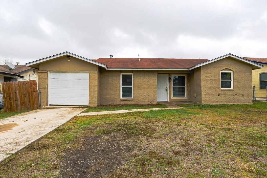 407 Samuel St in San Antonio, TX - Building Photo