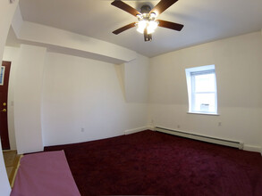 52 Main St, Unit 3 in Sussex, NJ - Building Photo - Building Photo