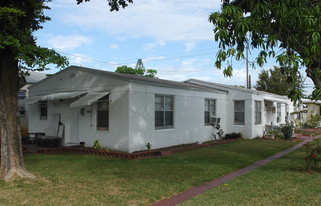 1911-1919 Buchanan St Apartments