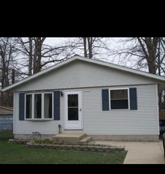 property at 3003 Jackson St