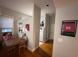 218 Columbia St in Cambridge, MA - Building Photo - Building Photo