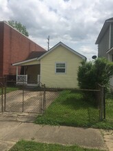 329 3rd Ave in Huntington, WV - Building Photo - Building Photo
