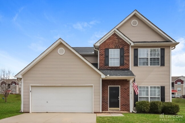 124 Redstone Ln