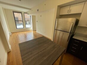 19 Winter St, Unit 1 in Boston, MA - Foto de edificio - Building Photo
