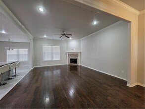 751 Bob Glen Cir in Centerton, AR - Foto de edificio - Building Photo
