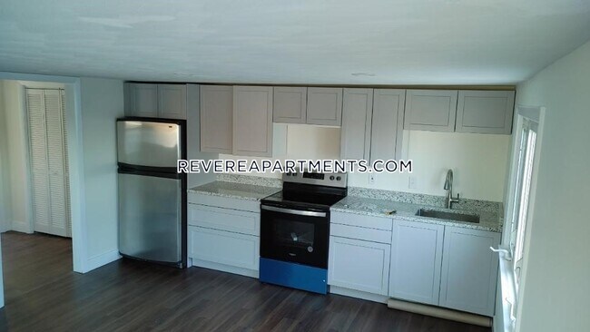132 Lincoln St in Revere, MA - Building Photo - Building Photo