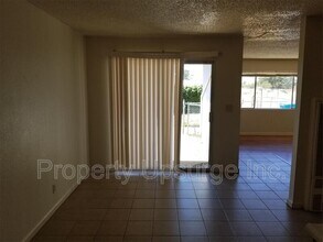 175 Oroview Dr in Oroville, CA - Building Photo - Building Photo