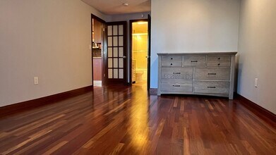 50 Watertown St, Unit 214 in Watertown, MA - Building Photo - Building Photo