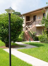 21218 Lago Cir-Unit -B in Boca Raton, FL - Building Photo - Building Photo