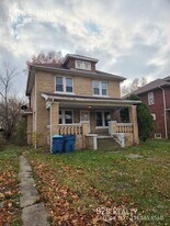 1816 E 34th St in Lorain, OH - Building Photo