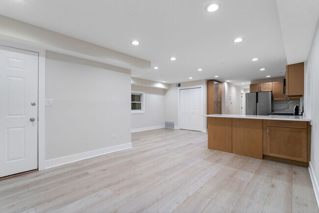 1624 N Bell Ave in Chicago, IL - Building Photo - Building Photo