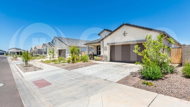 property at 8222 S 44th Gln