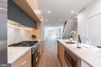 2925 Master St in Philadelphia, PA - Building Photo - Building Photo