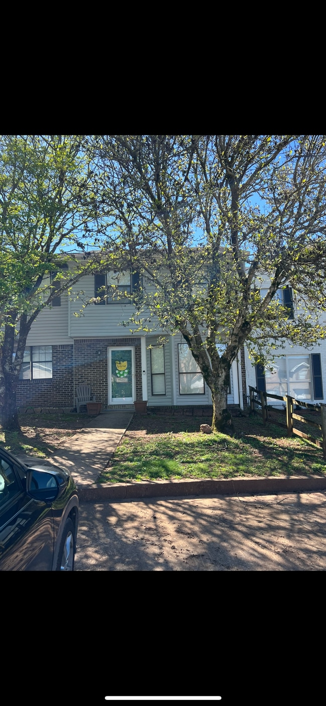 property at 5479 Nottinghill Dr