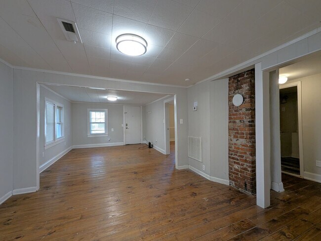 1017 England St NE in Huntsville, AL - Building Photo - Building Photo