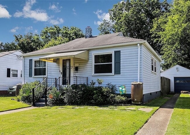 property at 623 Muskogee Ave
