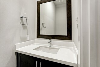 1309 Laird St in Houston, TX - Building Photo - Building Photo