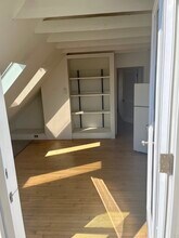 8 Durham St, Unit 3 in Somerville, MA - Foto de edificio - Building Photo