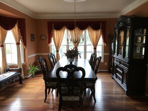 43694 Lucketts Bridge Cir in Ashburn, VA - Building Photo - Building Photo