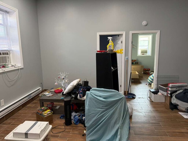 100 E Valley Stream Blvd in Valley Stream, NY - Foto de edificio - Building Photo