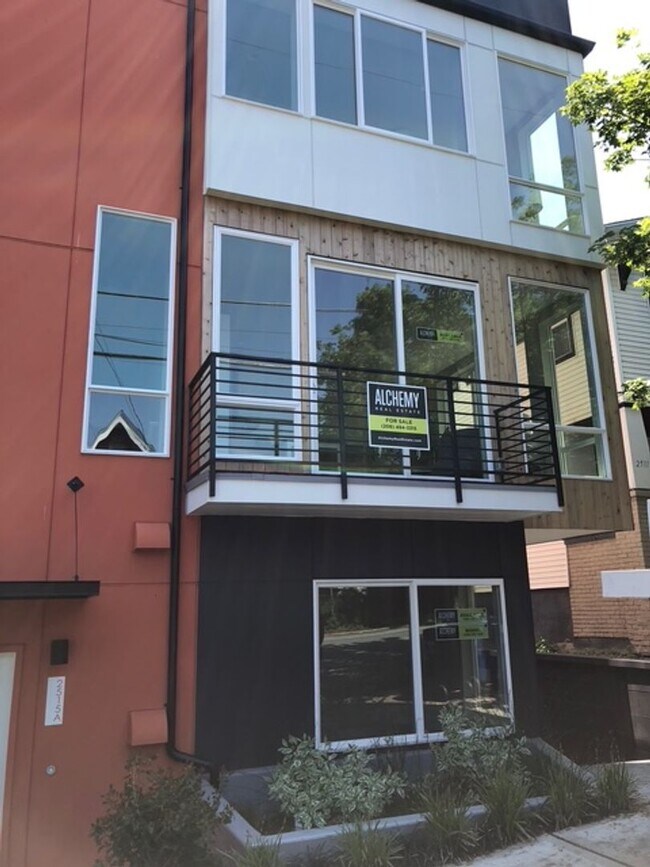 property at 2515 E Yesler Wy