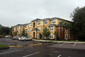 Cross Creek in Tampa, FL - Building Photo - Building Photo