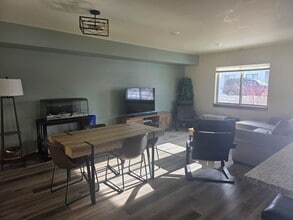 1929 Southbridge Dr in Bozeman, MT - Building Photo - Building Photo