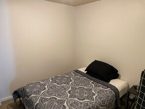 121 N 8th St, Unit 121 N 8th St Upper in Olean, NY - Building Photo - Building Photo