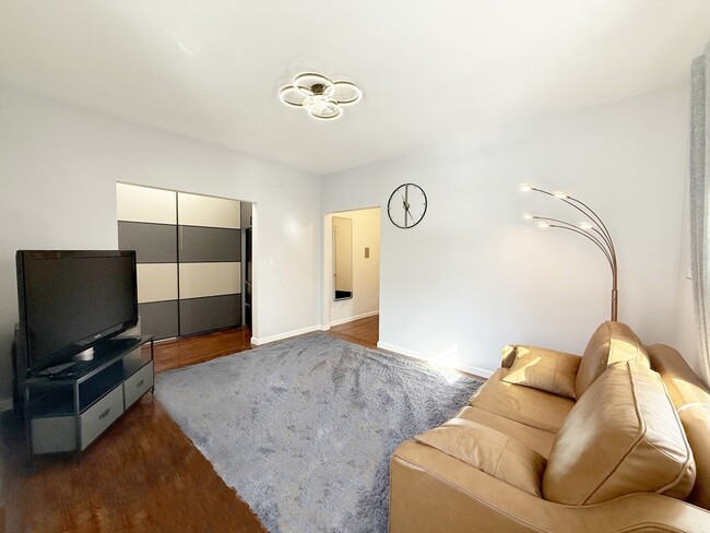 108 Washington St in Boston, MA - Building Photo - Building Photo