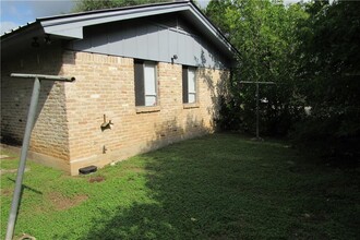 2510 Trailside Dr in Austin, TX - Building Photo - Building Photo