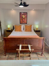 2404 Pacific Ave, Unit Studio B in Los Angeles, CA - Foto de edificio - Building Photo