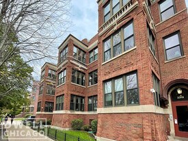 2315 N Kedzie Blvd, Unit 3145-2 in Chicago, IL - Building Photo